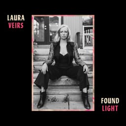 downloadfoundlighlauraveir